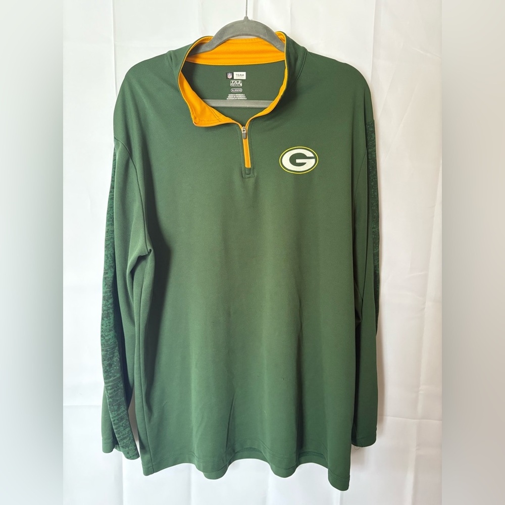 NFL Team Apparel Men’s Green Bay Packer Football Quarter Zip - Size XL